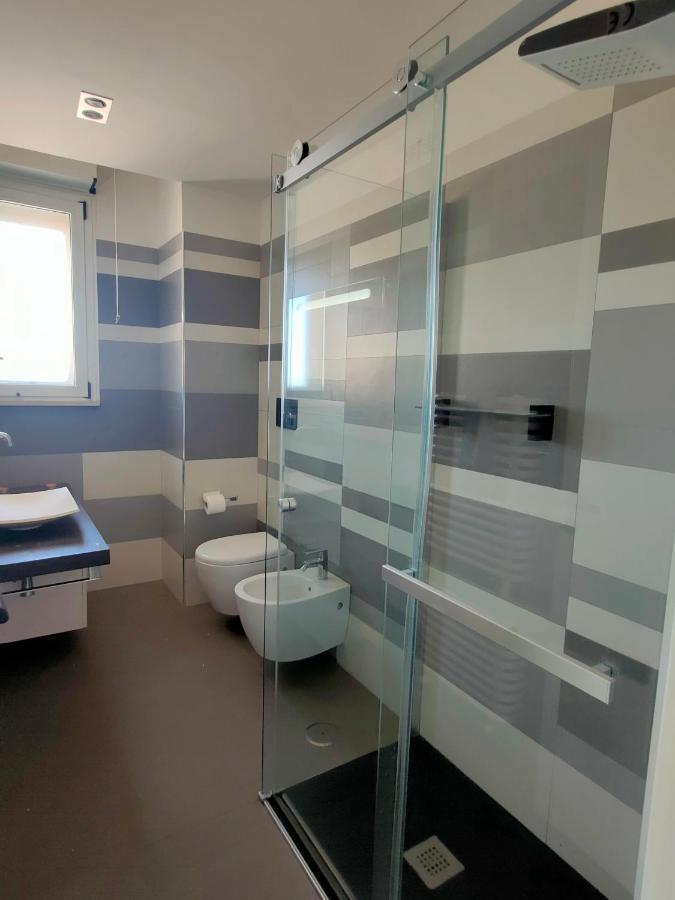 Seafront Suites Бари Экстерьер фото