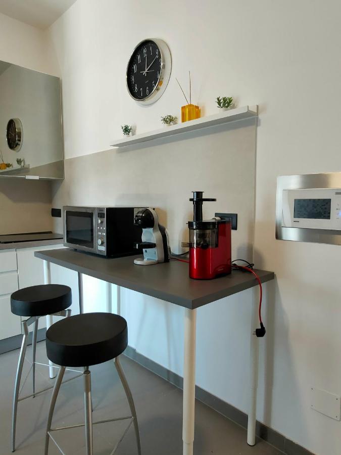 Seafront Suites Бари Экстерьер фото